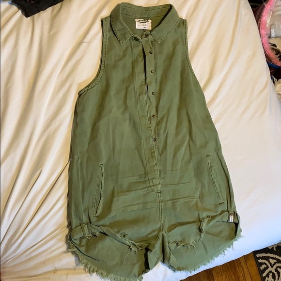 Romper - Picture 2 of 2